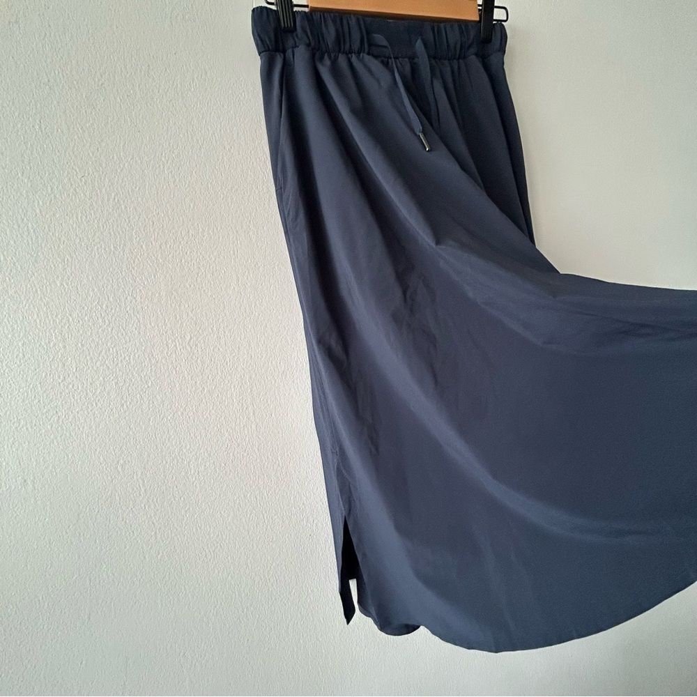 Lululemon Time to Flounce Skirt in navy blue - Picture 5 of 9